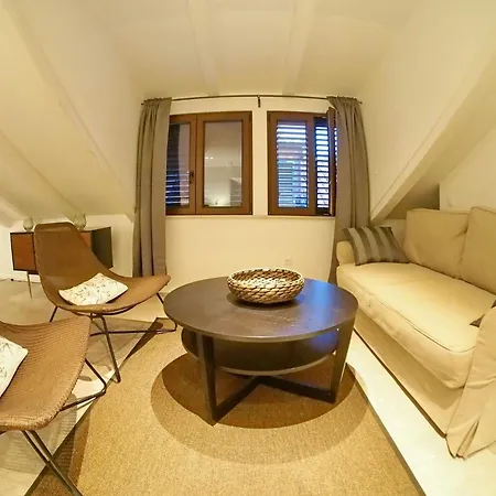 Apartman Royal *